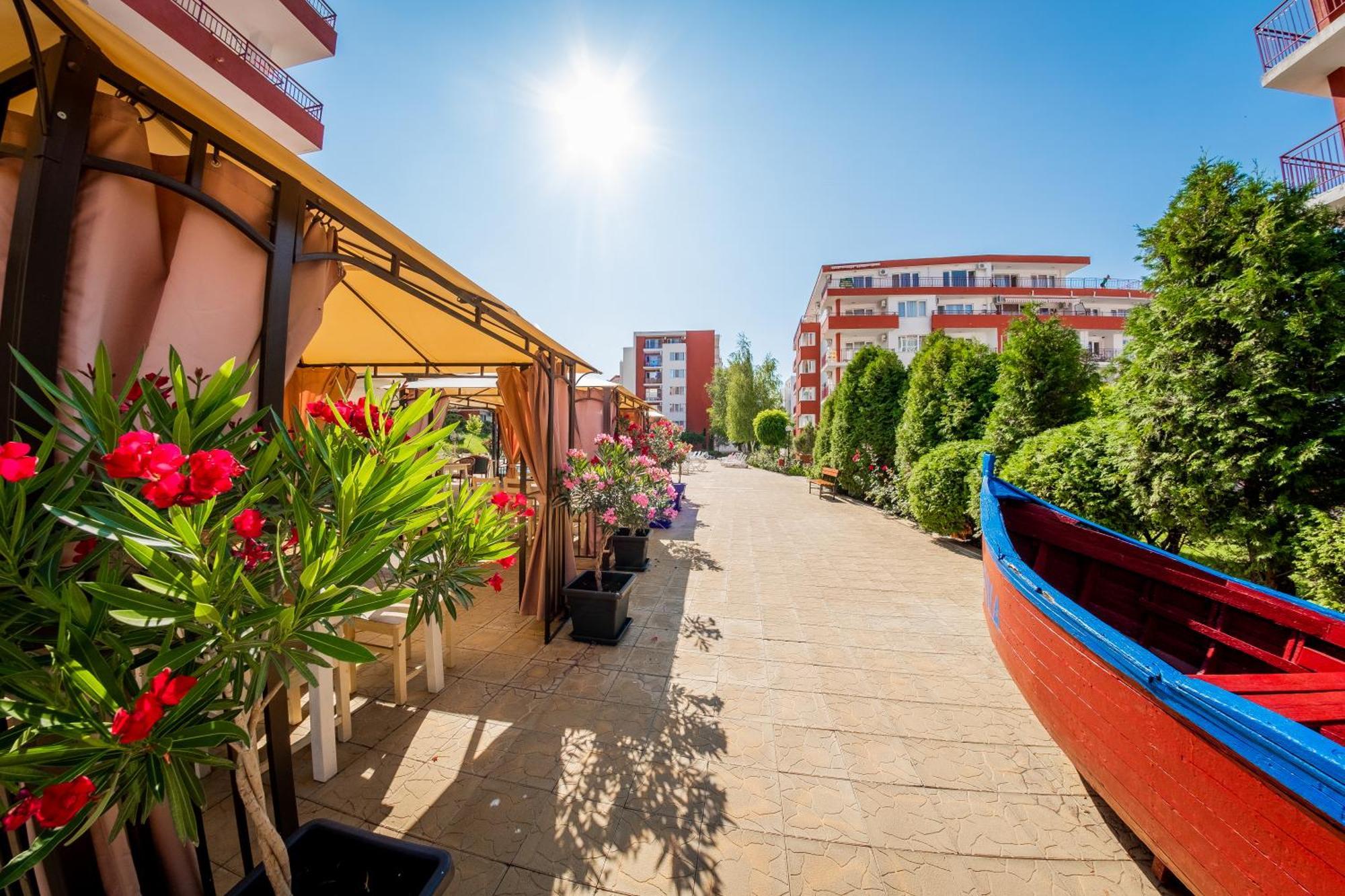 Marina View Fort Beach スヴェティ・ヴラス エクステリア 写真